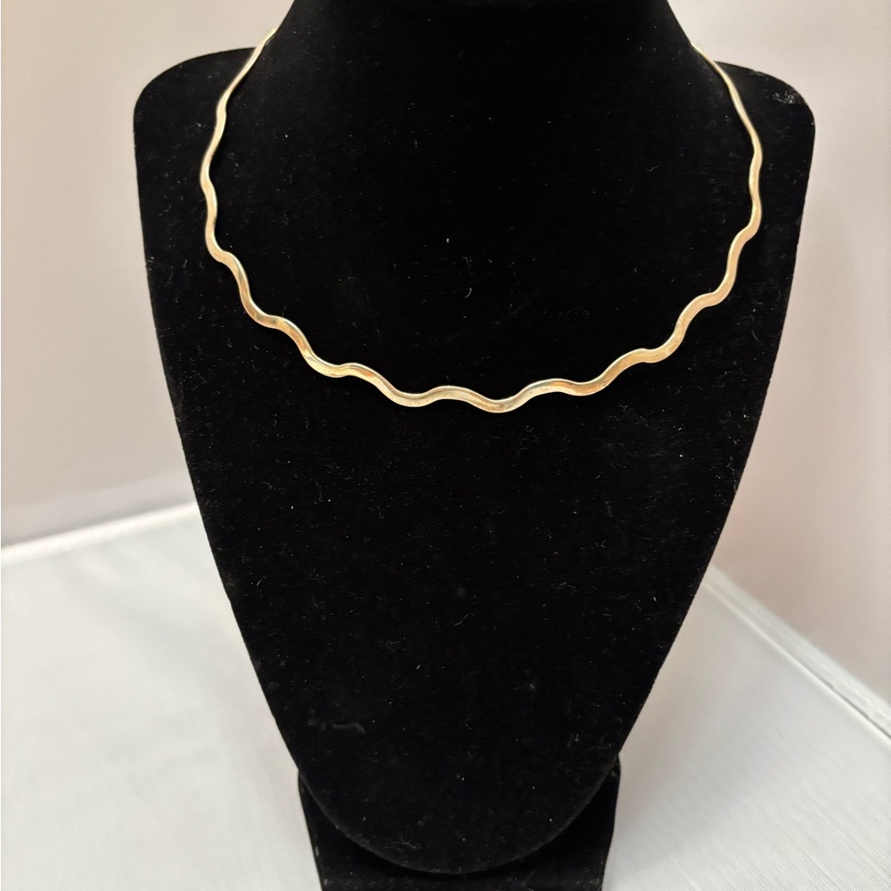 Wavy Sterling choker